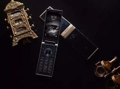 心系天下W2018手機 唯有四海通達，方能行者無疆